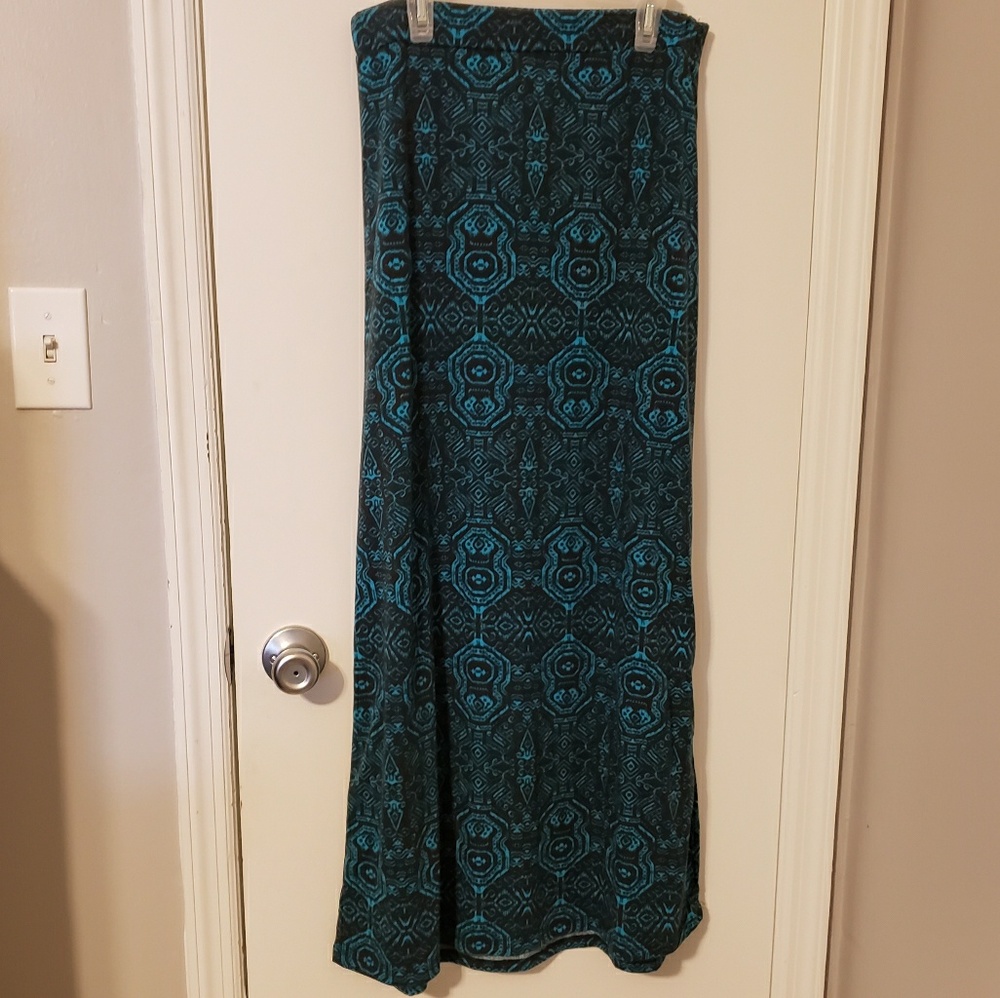 EUC Aztec Maxi Skirt